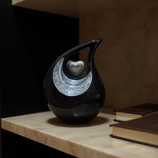 Midnight Embrace Teardrop Urn