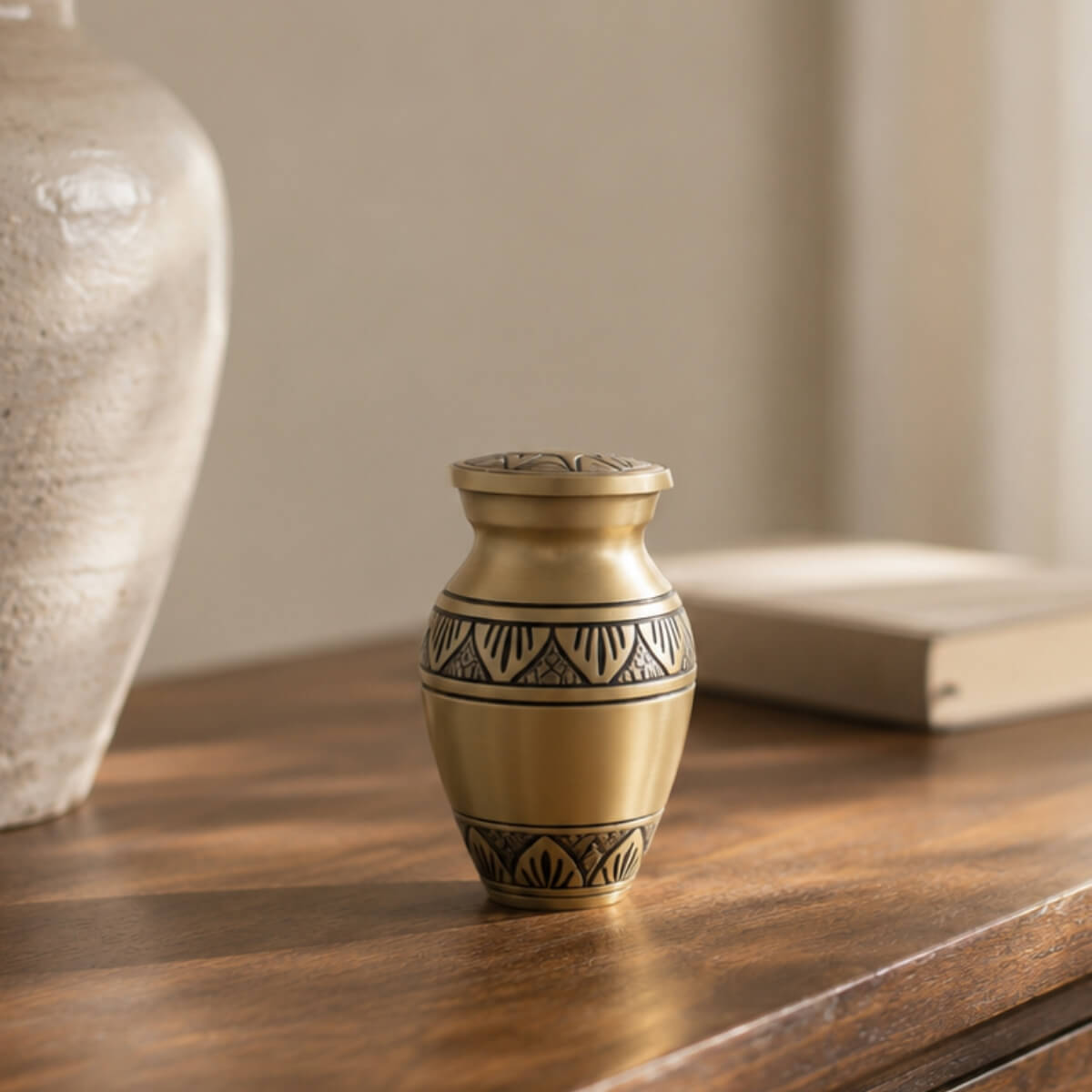 Golden Lace Tribute Keepsake Urn